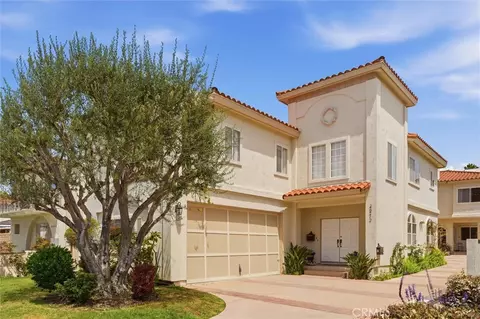 2217 Clark Ln, Redondo Beach, CA 90278