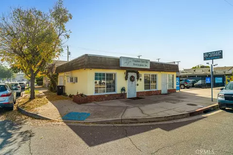 2200 W Burbank Blvd, Burbank, CA 91506
