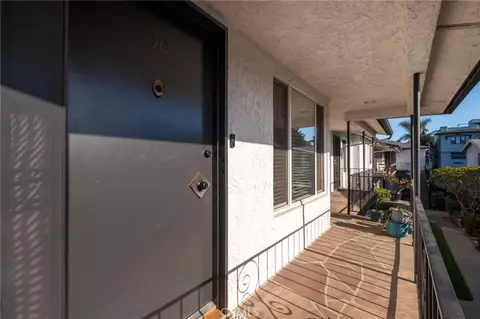 Exterior - 1057 E Appleton #10, Long Beach, CA 90802 photo 1 of 2