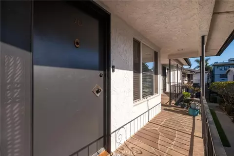 Exterior - 1057 E Appleton #10, Long Beach, CA 90802 photo 1 of 1