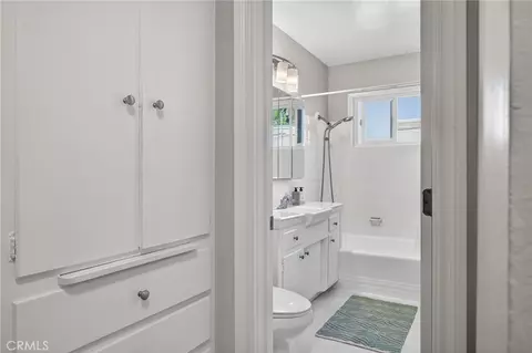 Entry Way - 1057 E Appleton #10, Long Beach, CA 90802 photo 1 of 1