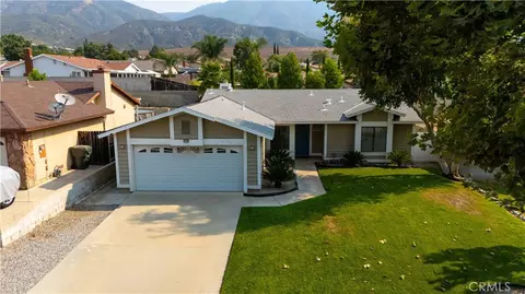 2565 Mimosa Dr, San Bernardino, CA 92407