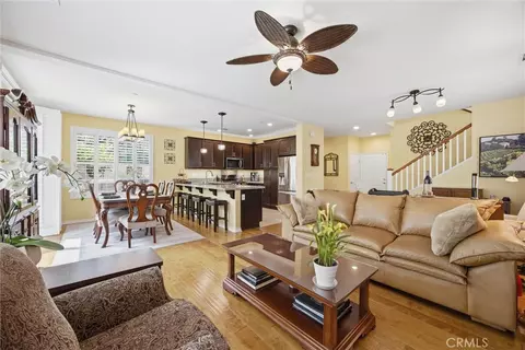 12006 Fairmont Ct, Hawthorne, CA 90250