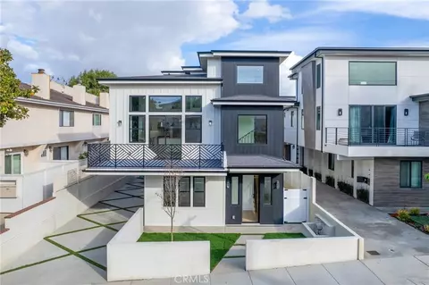 110 S Irena Ave #A, Redondo Beach, CA 90277