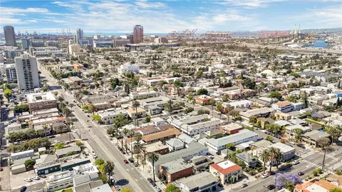 View/Area - 939 Pacific, Long Beach, CA 90813 photo 7 of 8