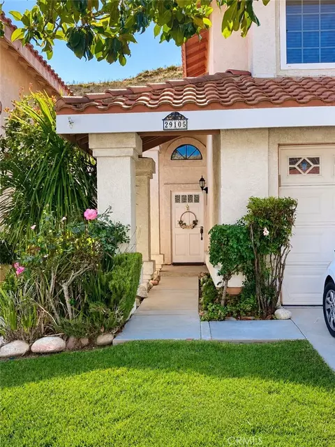 29105 Marilyn Dr, Canyon Country, CA 91387