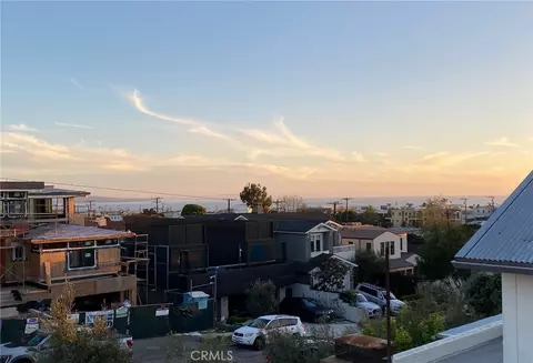 525 17th, Manhattan Beach, CA 90266