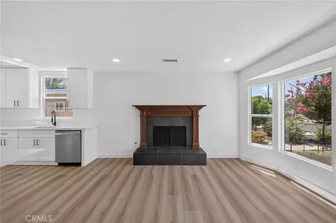 Living - 7012 Balcom Ave, Reseda, CA 91335 photo 2 of 3