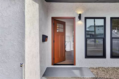 Entry Way - 173 W 232nd Pl, Carson, CA 90745 photo 1 of 3