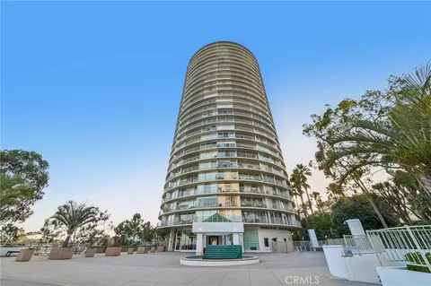 700 E Ocean Blvd #1208, Long Beach, CA 90802