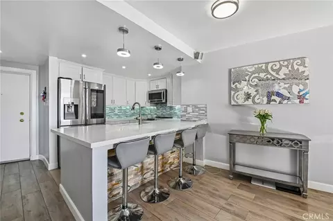 Kitchen - 700 E Ocean Blvd #1208, Long Beach, CA 90802 photo 3 of 5