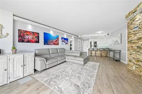 Living - 700 E Ocean Blvd #1208, Long Beach, CA 90802 photo 2 of 2