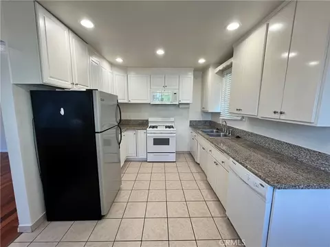 11901 W Washington, Los Angeles, CA 90066