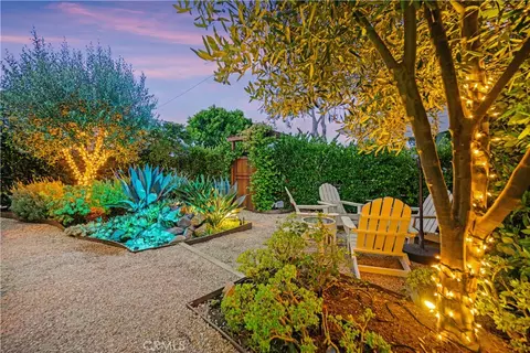 1121 S Eucalyptus, Inglewood, CA 90301