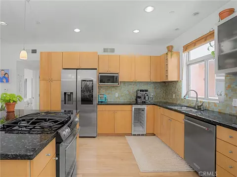 Kitchen - 1225 E Grand, El Segundo, CA 90245 photo 2 of 3