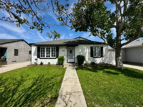2000 Harkness St, Manhattan Beach, CA 90266