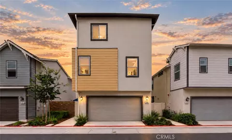 1208 Dock Ln, Harbor City, CA 90710
