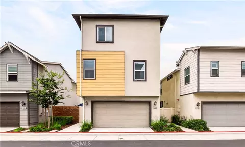 1208 Dock Ln, Harbor City, CA 90710