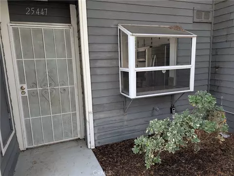 25447 Pine Crk, Wilmington, CA 90744