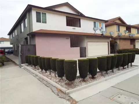 22319 Moneta, Carson, CA 90745 photo 2