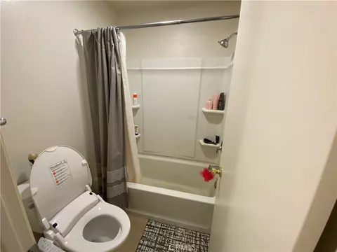 136 Echo Run, Irvine, CA 92614 photo 11