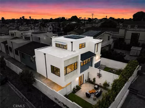1427 15th St, Manhattan Beach, CA 90266