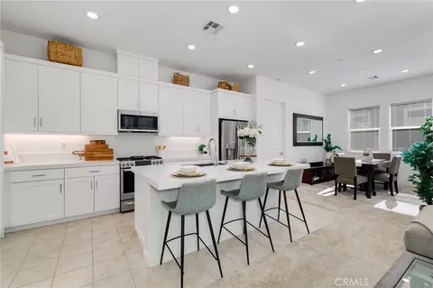 763 Sunrise Rd, Rancho Mission Viejo, CA 92694