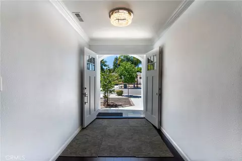 Entry Way - 267 Eureka Ct, Sunnyvale, CA 94085 photo 2 of 5
