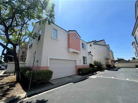 12690 Antigua Ct, Lynwood, CA 90262
