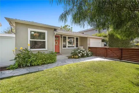 2002 Curtis, Redondo Beach, CA 90278