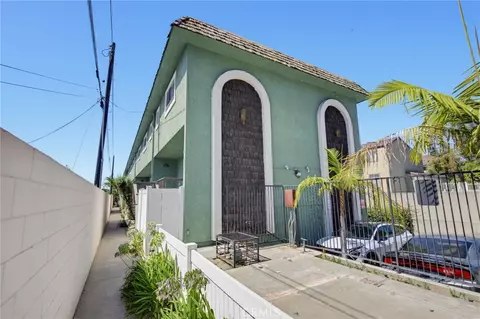 9214 Palm St, Bellflower, CA 90706