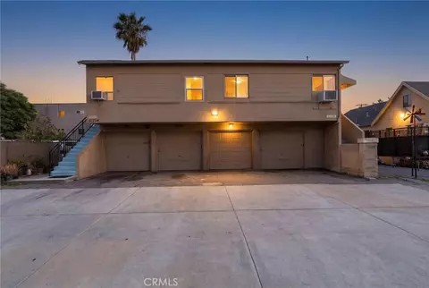 11234 Hatteras, North Hollywood, CA 91601
