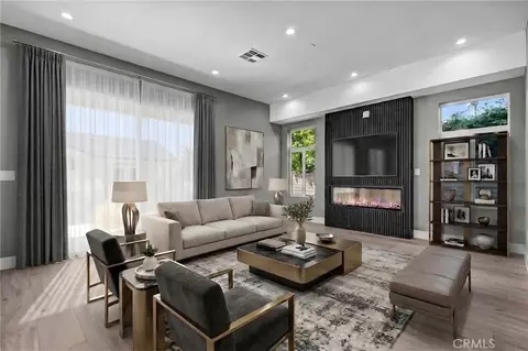 2130 W 238th St, Torrance, CA 90501