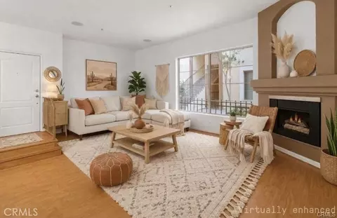 7037 La Tijera Blvd #C102, Los Angeles, CA 90045