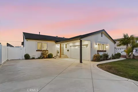4439 Newton St, Torrance, CA 90505