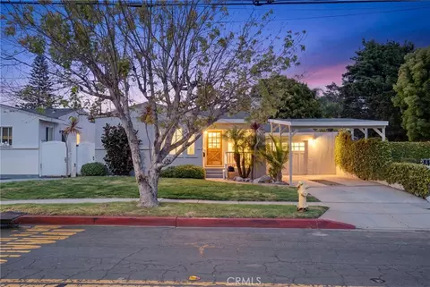 424 S Meadows Ave, Manhattan Beach, CA 90266