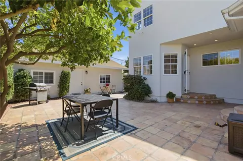 11822 Exposition Blvd, Los Angeles, CA 90064
