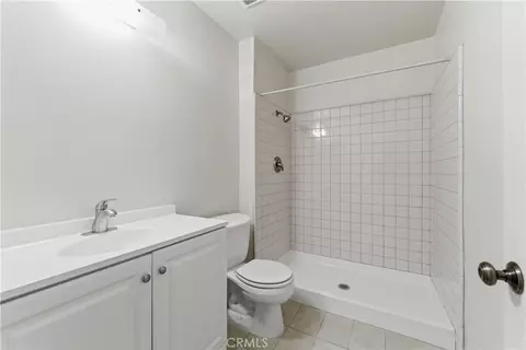 Bath - 11464 Miscou Way, Cypress, CA 90630 photo 3 of 4