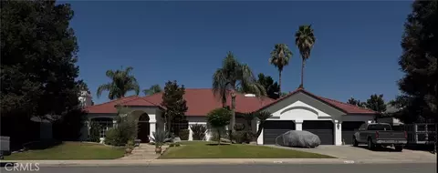 2305 Nantes, Bakersfield, CA 93311
