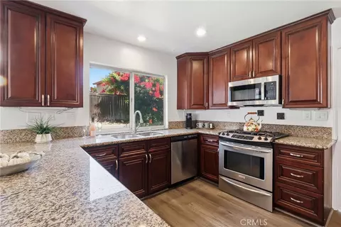 Kitchen - 14224 Farralon Ct, Fontana, CA 92336 photo 3 of 3