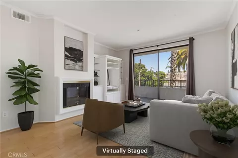 555 Maine Ave #207, Long Beach, CA 90802