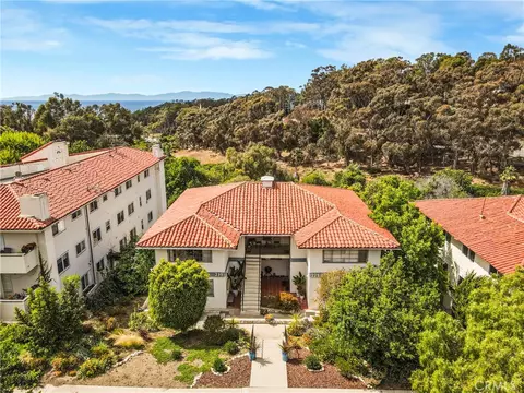 229 W Palos Verdes Dr W, Palos Verdes Estates, CA 90274