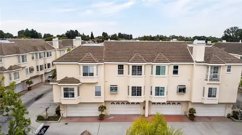 2825 Plaza Del Amo #102, Torrance, CA 90503
