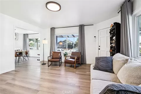 1448 Lemon Ave, Long Beach, CA 90813 photo 4