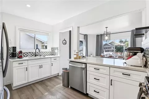 1448 Lemon Ave, Long Beach, CA 90813 photo 8