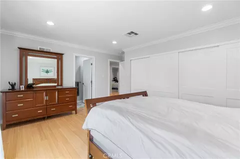 Bedroom - 1510 E Maple Ave, El Segundo, CA 90245 photo 4 of 5