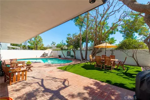 Exterior - 1510 E Maple Ave, El Segundo, CA 90245 photo 6 of 8