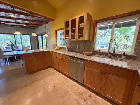 Kitchen - 2 Chuckwagon, Rolling Hills, CA 90274 photo 1 of 6