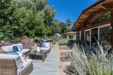 Exterior - 2 Chuckwagon, Rolling Hills, CA 90274 photo 7 of 16