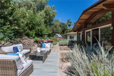 Exterior - 2 Chuckwagon, Rolling Hills, CA 90274 photo 9 of 18